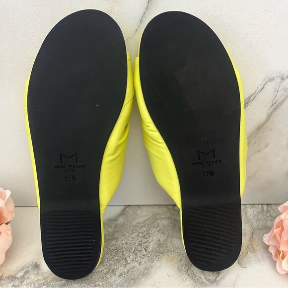 MARC FISHER Olita Slide Sandal In Yellow Leather Size 7.5 NEW - Picture 16 of 17